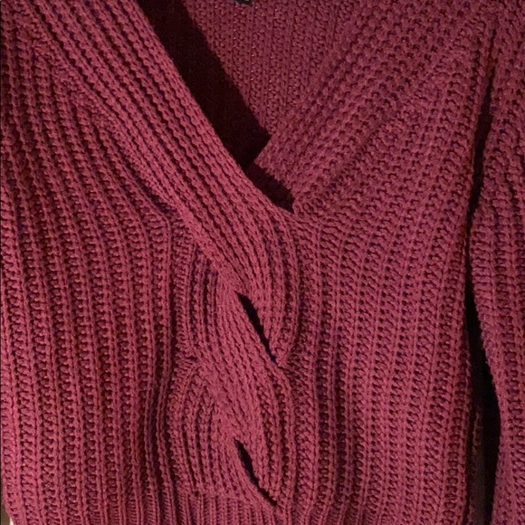 Maroon Braided Sweater - Picture 5 of 5